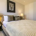 Restelo Boutique By Cadenzalux